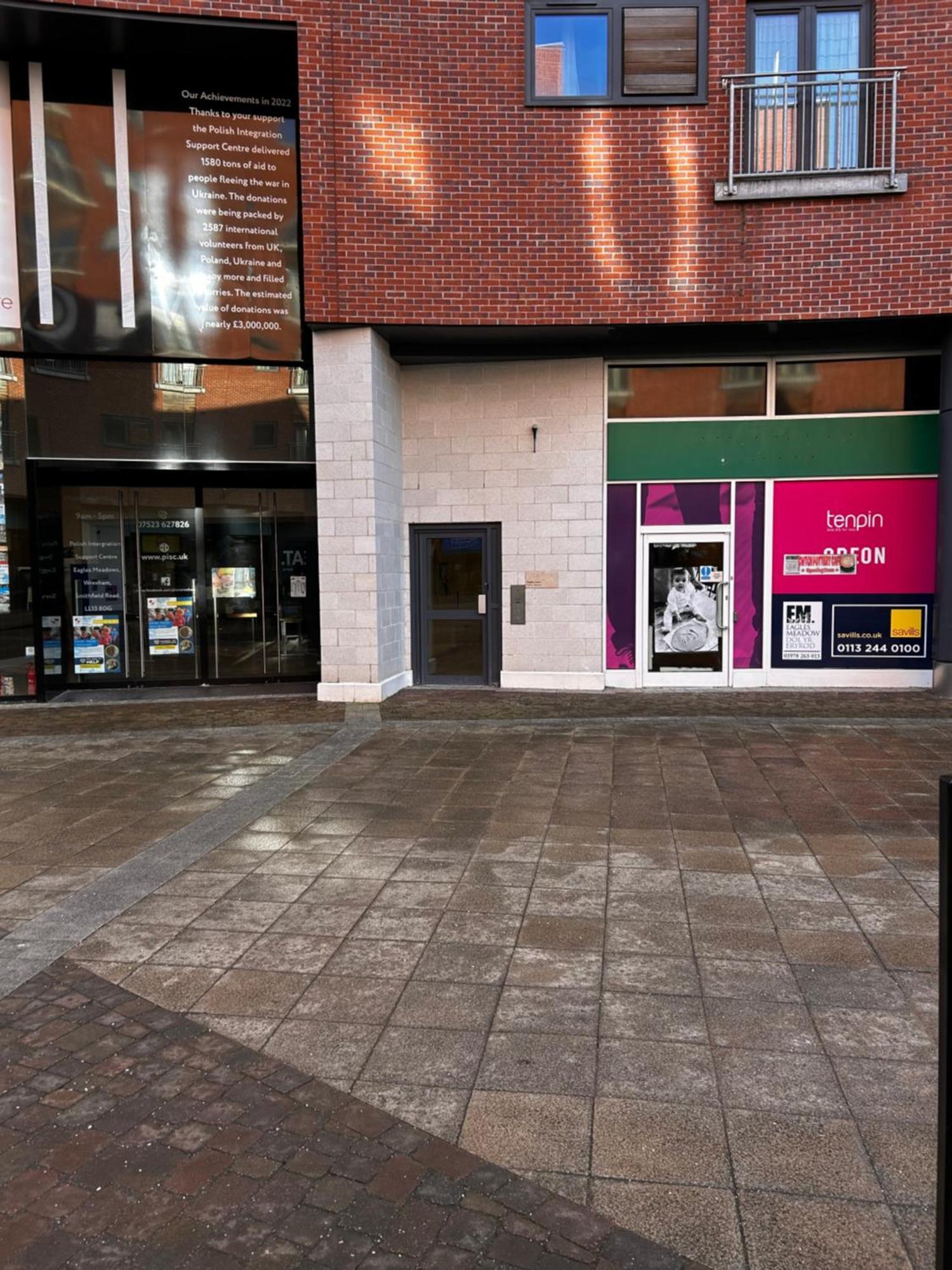 City Centre Apartment. Wrexham Esterno foto