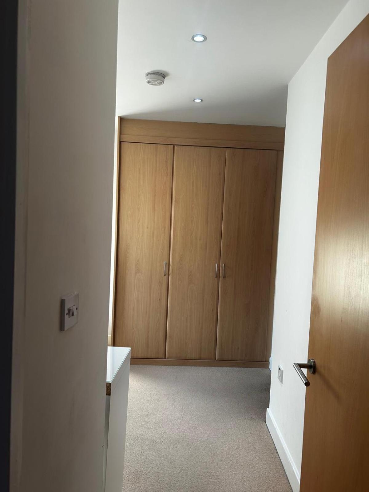 City Centre Apartment. Wrexham Esterno foto